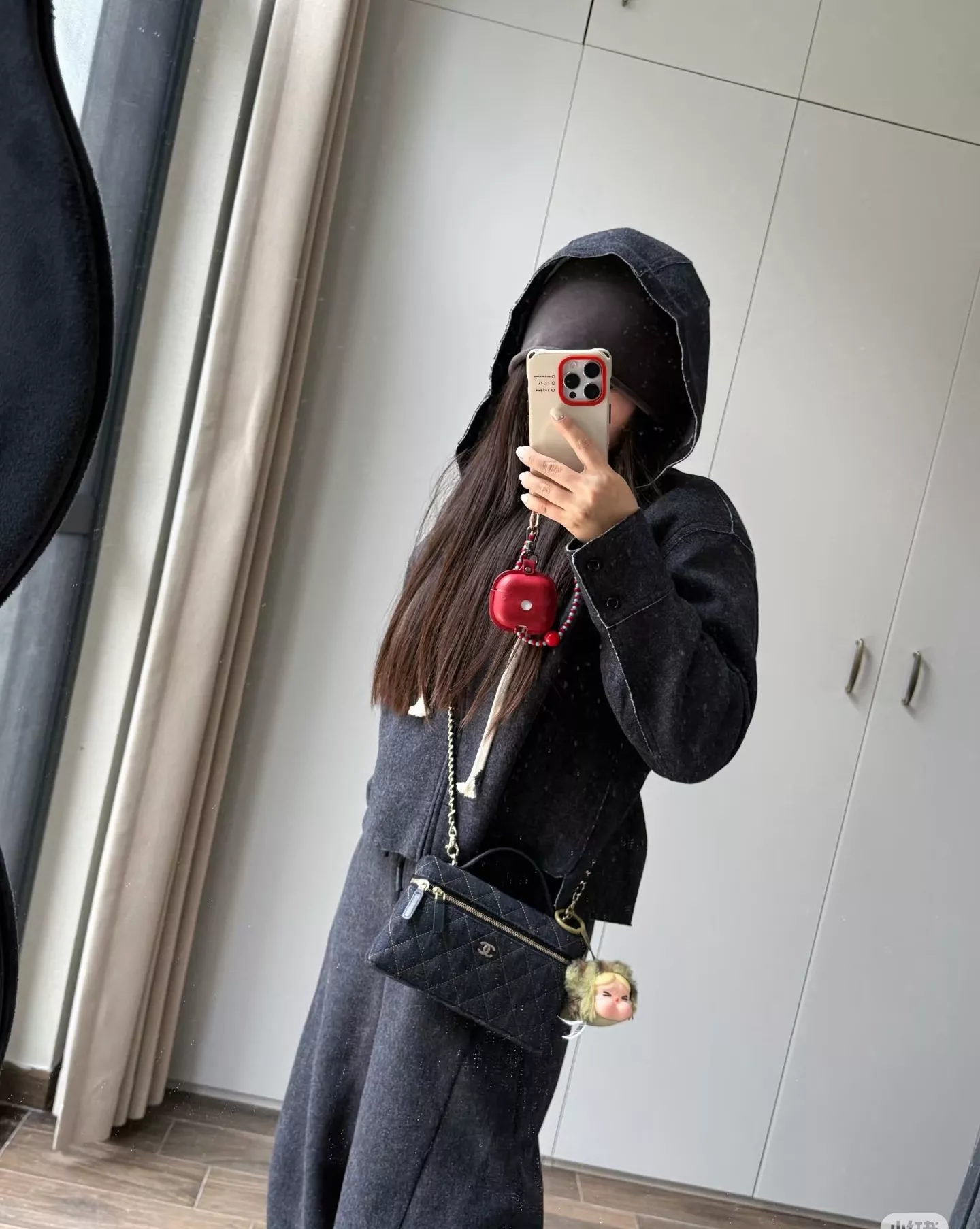 샤넬 체인 핸들 코스메틱백 상세 이미지 11