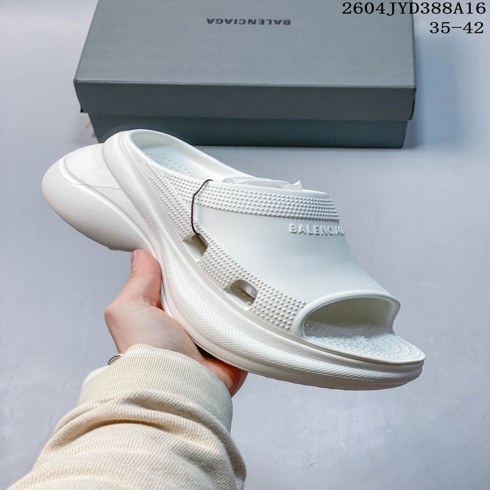 발렌시아가 풀 크록스 플랫폼 슬리퍼