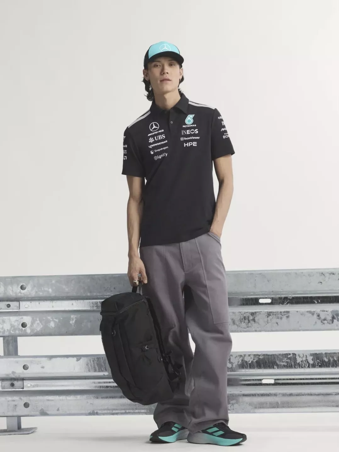 아디다스 메르세데스 AMG 페트로나스 F1팀 반소매 폴로 셔츠 상세 이미지 23
