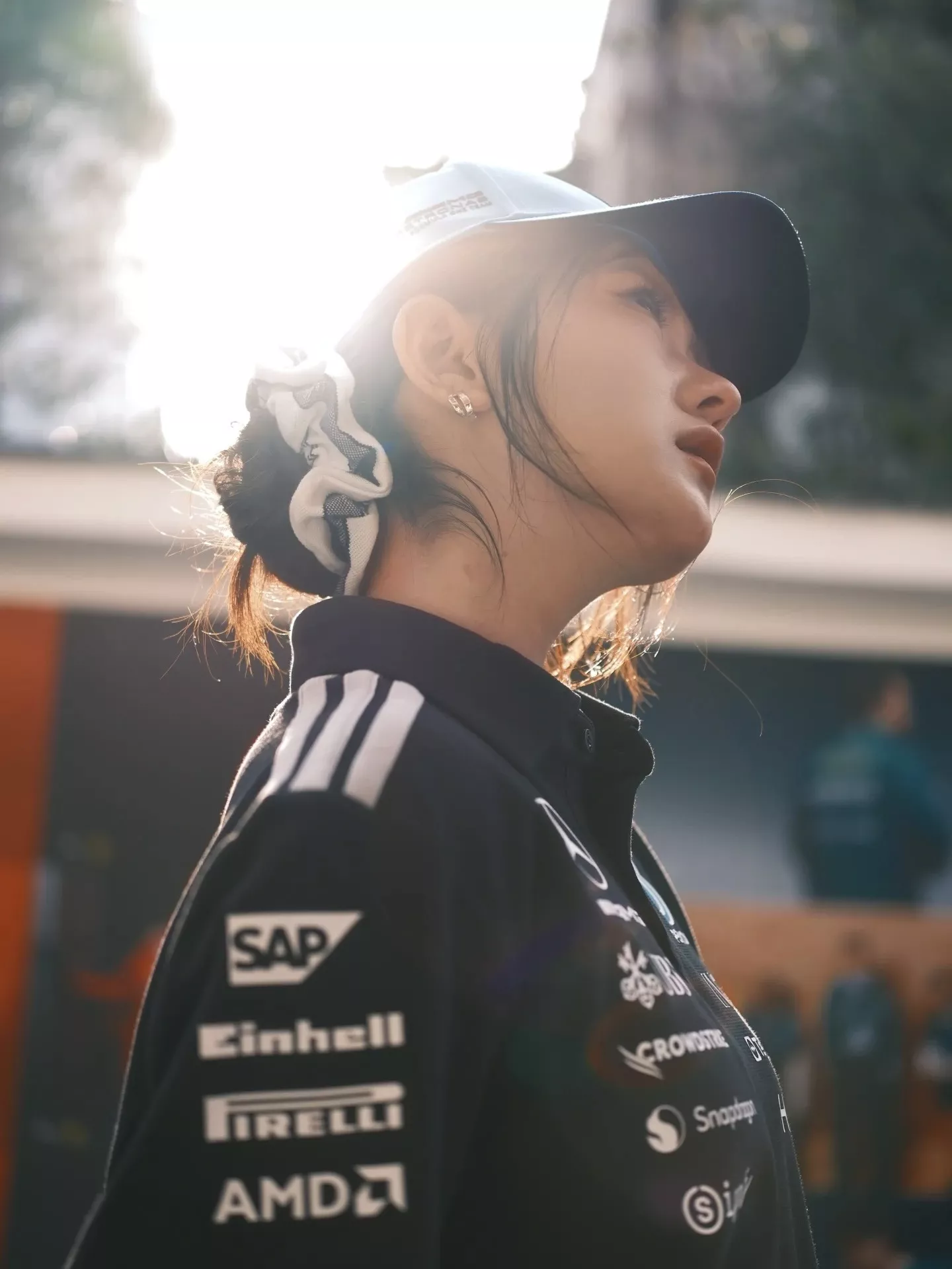 아디다스 메르세데스 AMG 페트로나스 F1팀 반소매 폴로 셔츠 상세 이미지 16