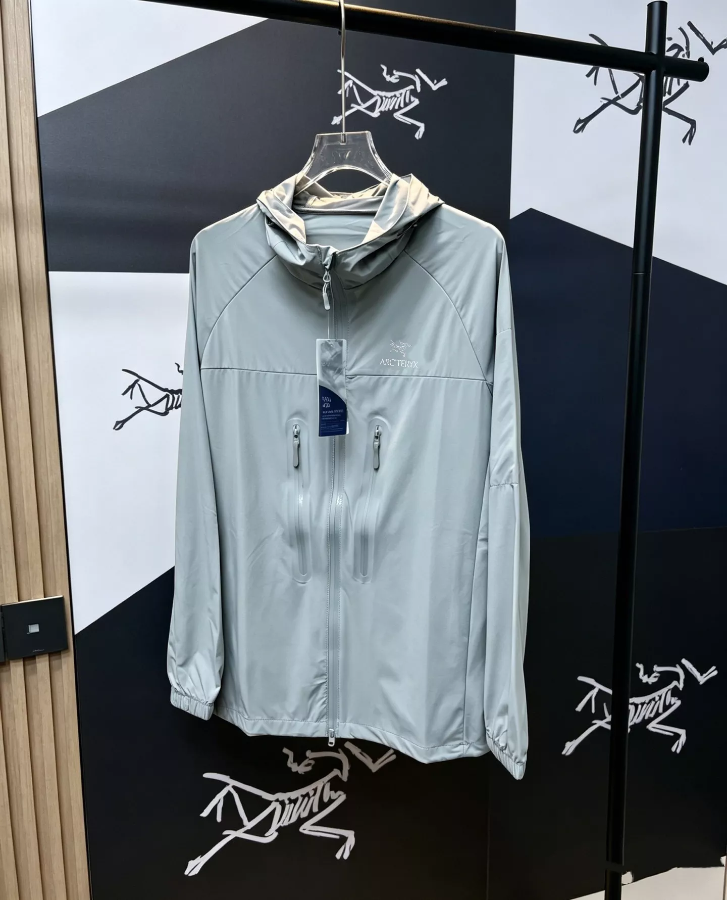 아크테릭스 경량 아이스실크 자외선 차단 재킷 상세 이미지 4