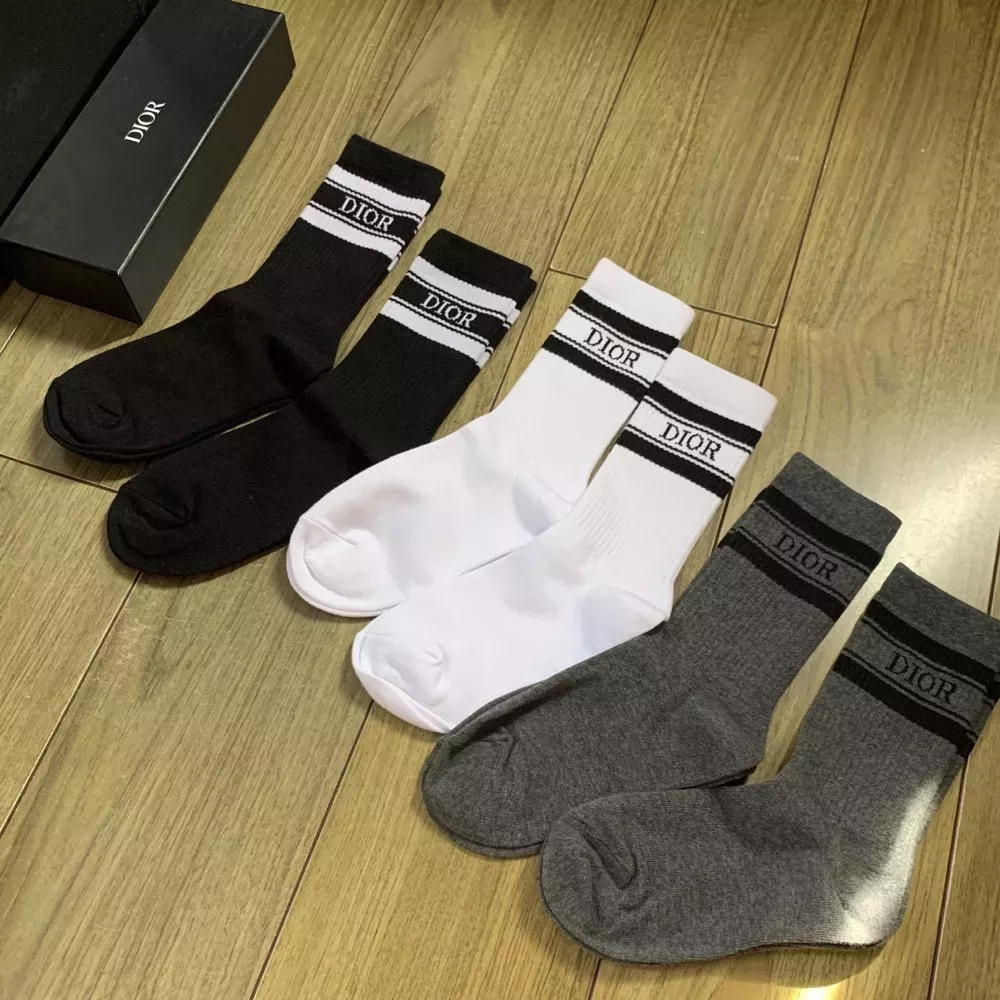 디올 레터링 코튼 중목 양말 세트