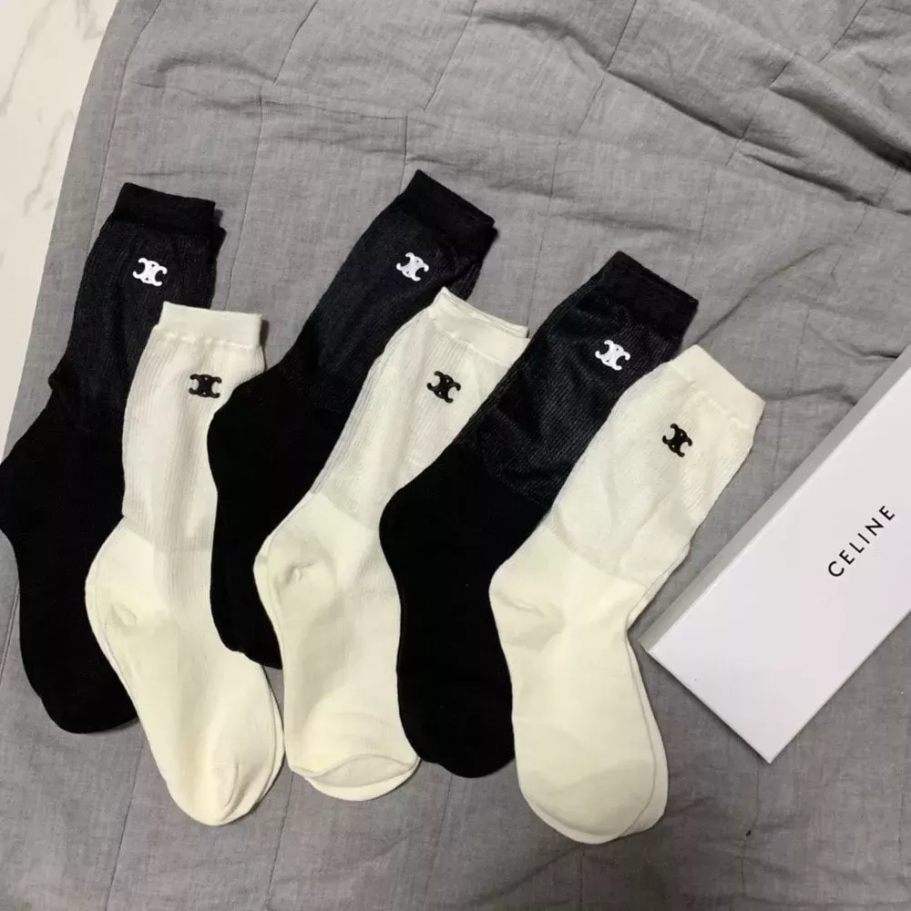 셀린느 블랙 화이트 코튼 중목 양말