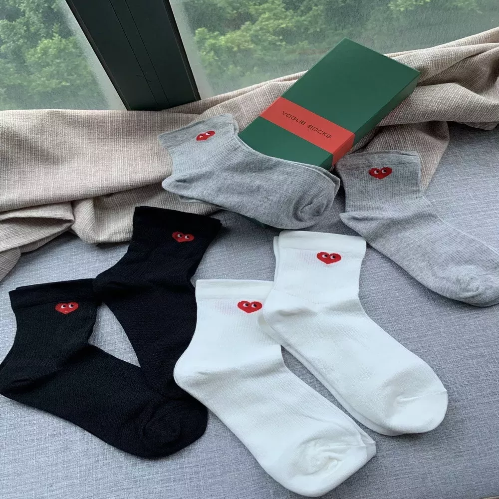 꼼데가르송 하트 포인트 코튼 단목 양말