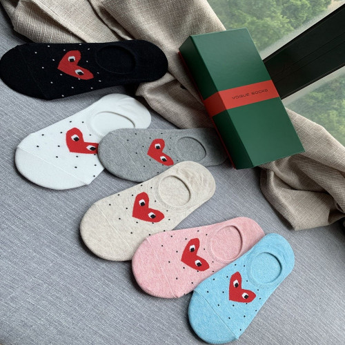 꼼데가르송 하트 포인트 혼색 코튼 덧신