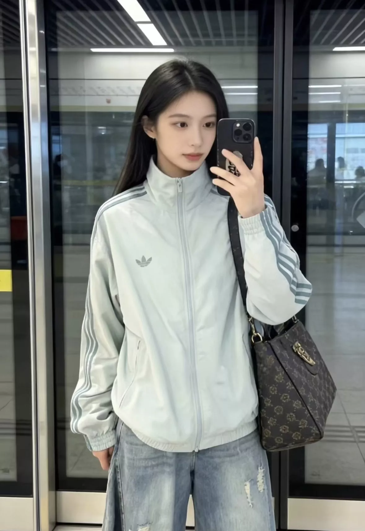 아디다스 쓰리스트라이프 스탠드넥 운동 재킷 상세 이미지 21