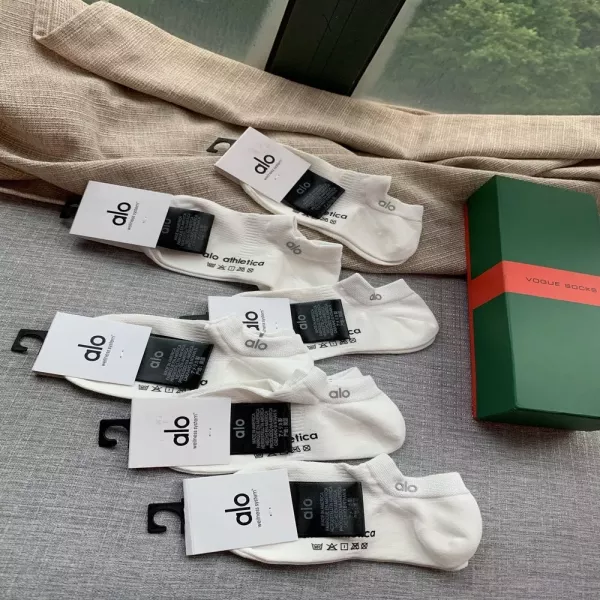 알로 실버 레터링 코튼 덧신 양말