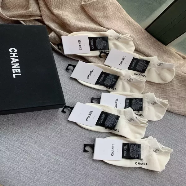 샤넬 실버 레터링 코튼 덧신 양말