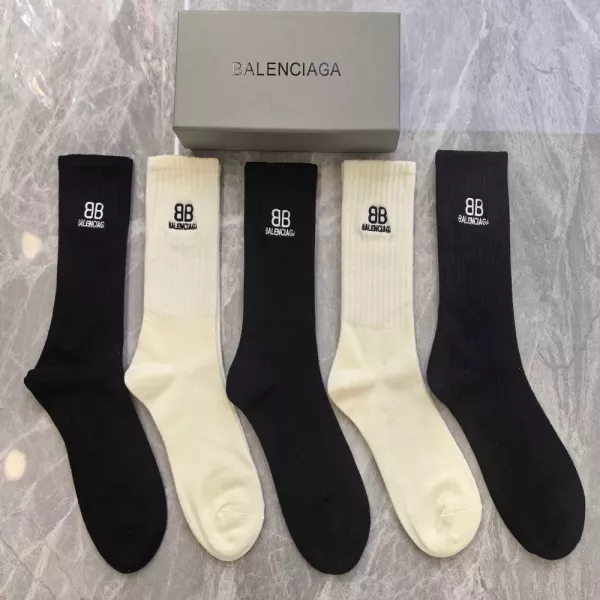발렌시아가 자수 로고 코튼 중목 양말