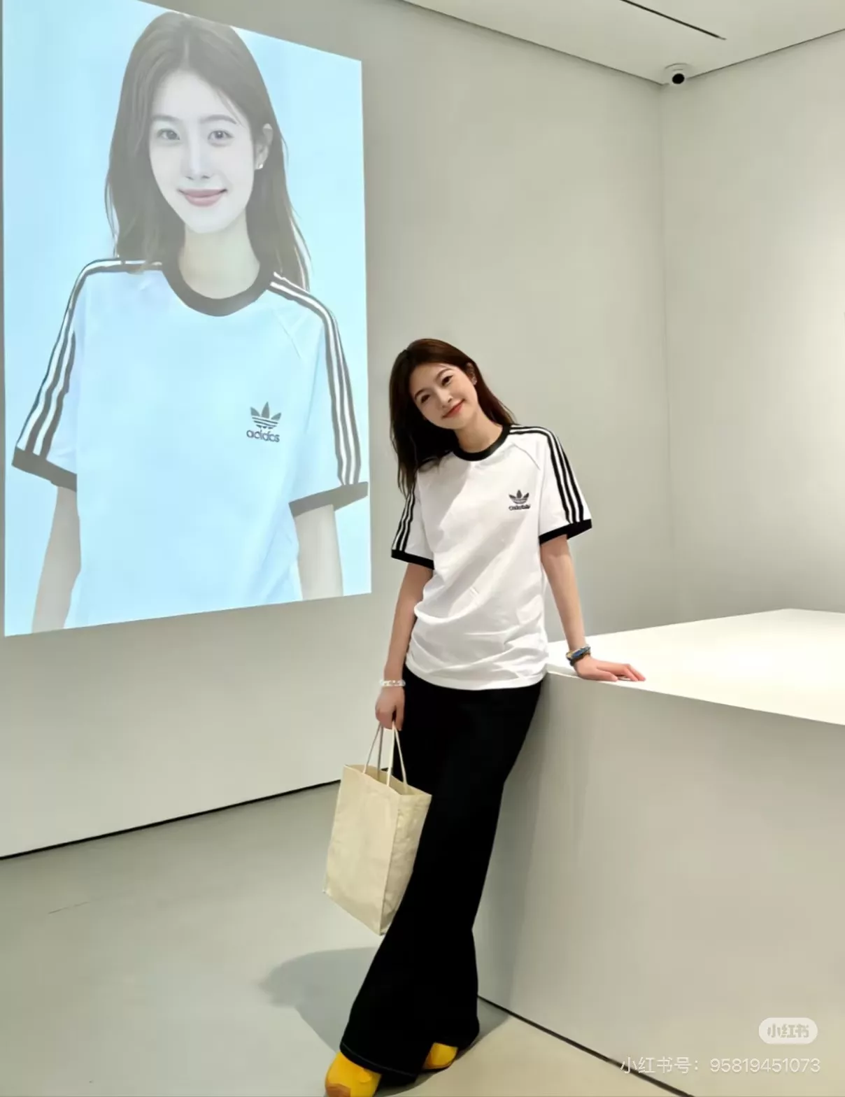 아디다스 트레포일 자수 라운드 반소매 티셔츠 상세 이미지 29