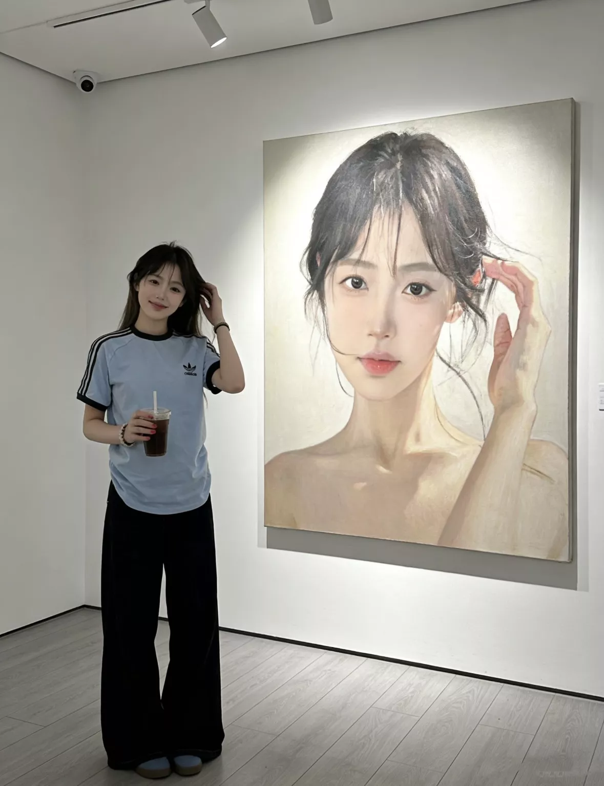 아디다스 트레포일 자수 라운드 반소매 티셔츠 상세 이미지 28