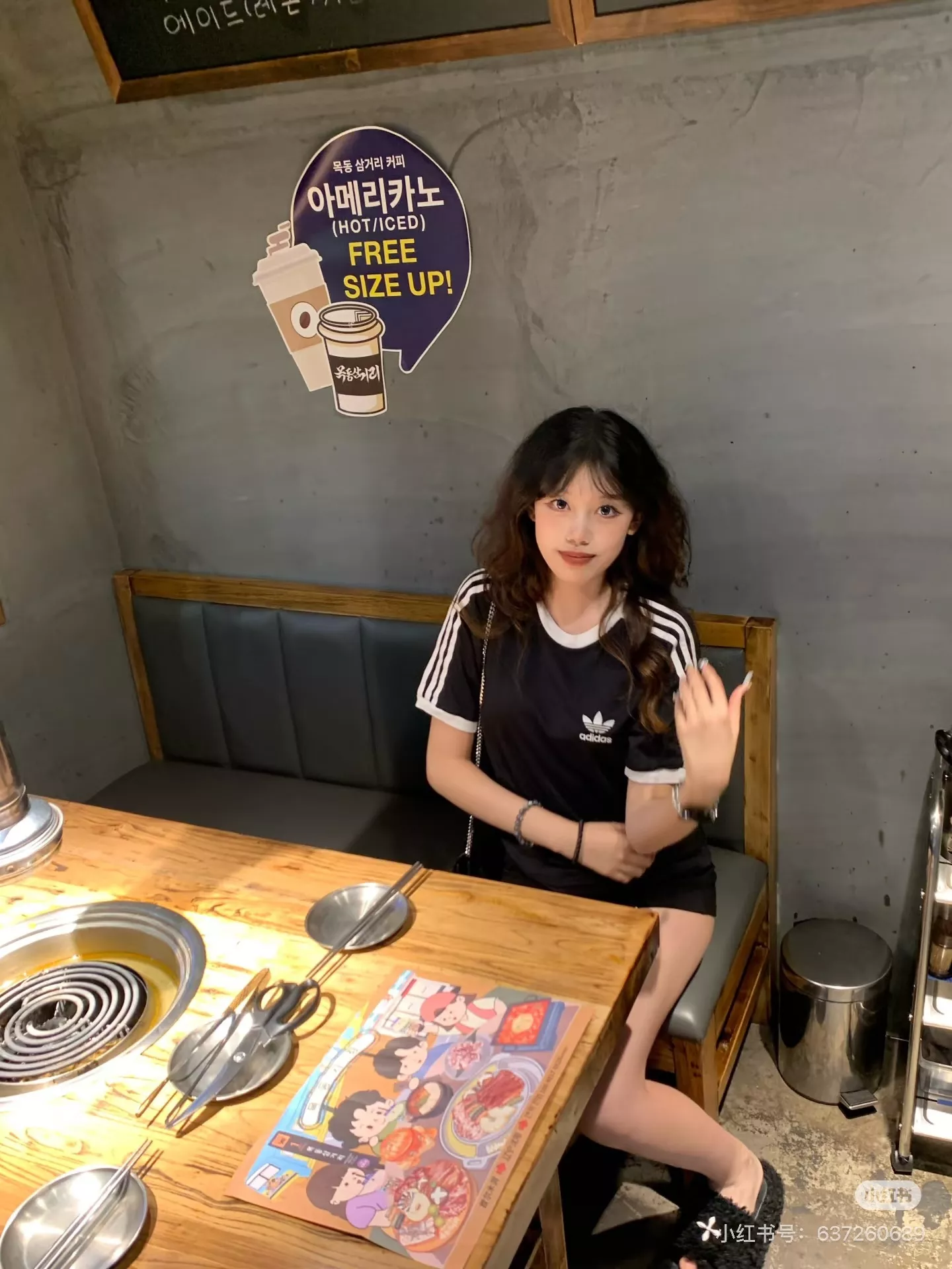 아디다스 트레포일 자수 라운드 반소매 티셔츠 상세 이미지 25