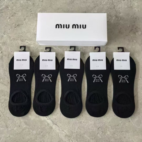 미우미우 리본 로고 포인트 덧신 양말