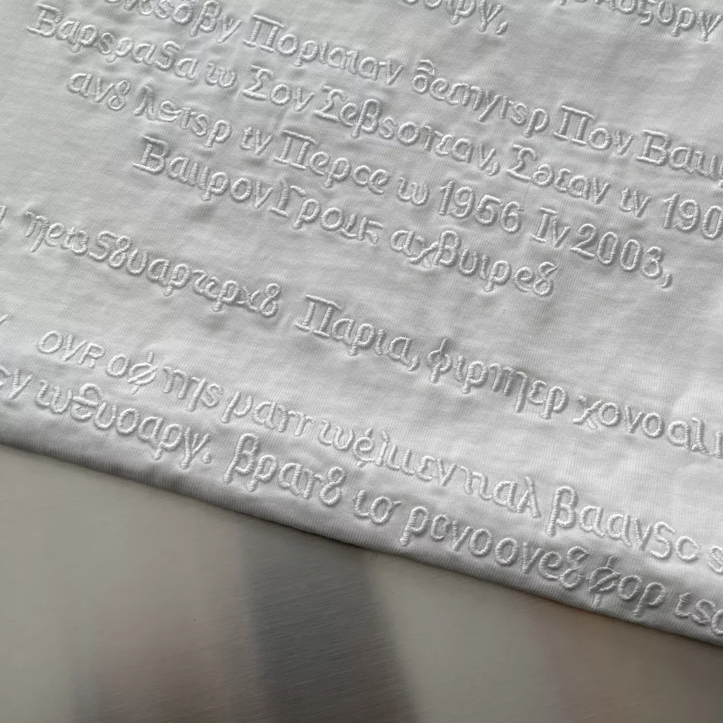 발렌시아가 로고 자수 라운드넥 티셔츠 상세 이미지 8