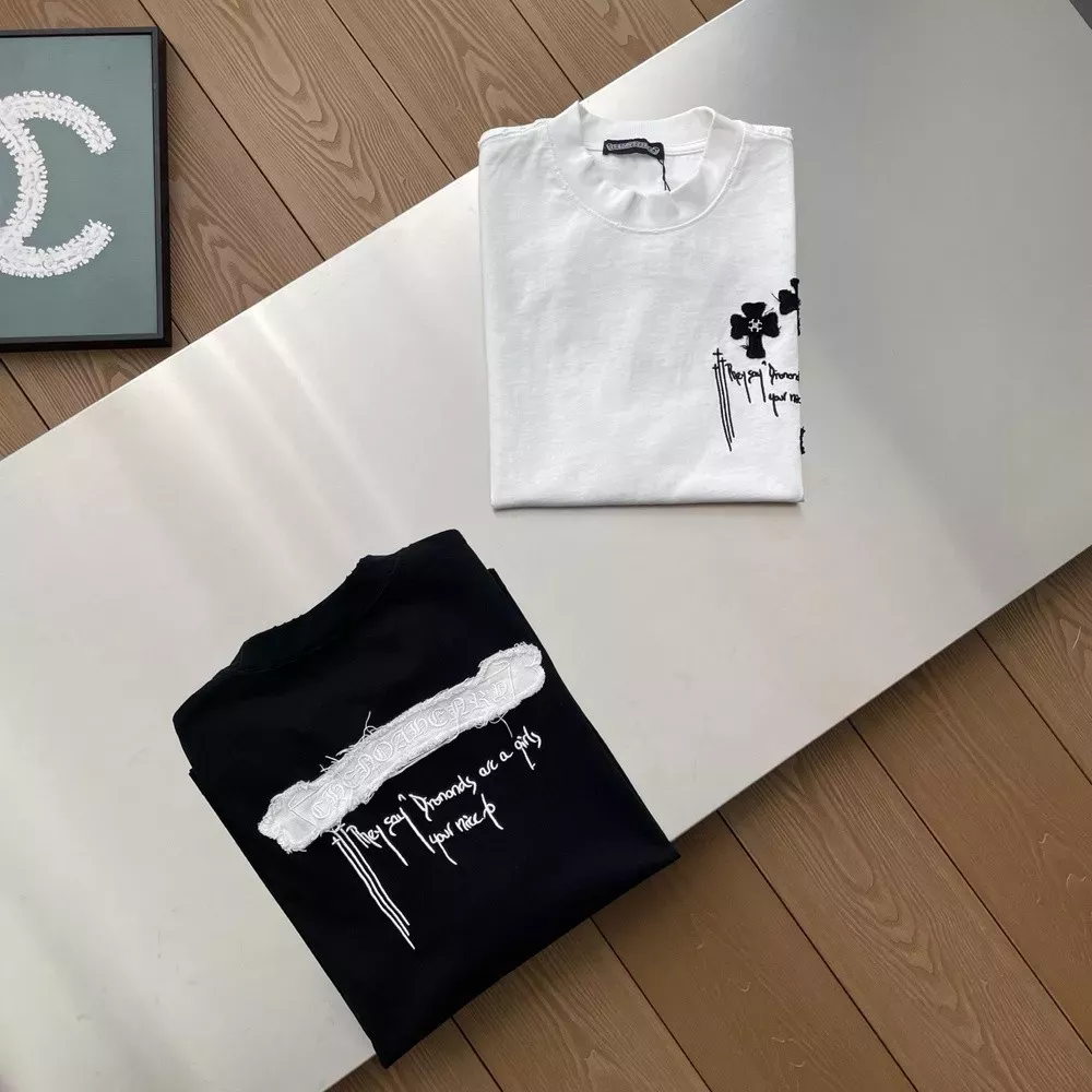크롬하츠 크로스 자수 레터링 티셔츠