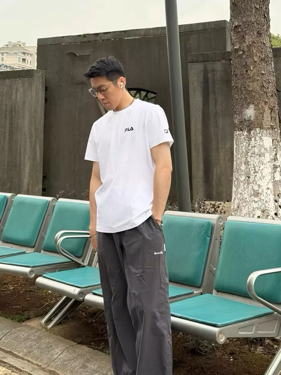 휠라 로고 포인트 스포츠 반소매 티셔츠 상세 이미지 22