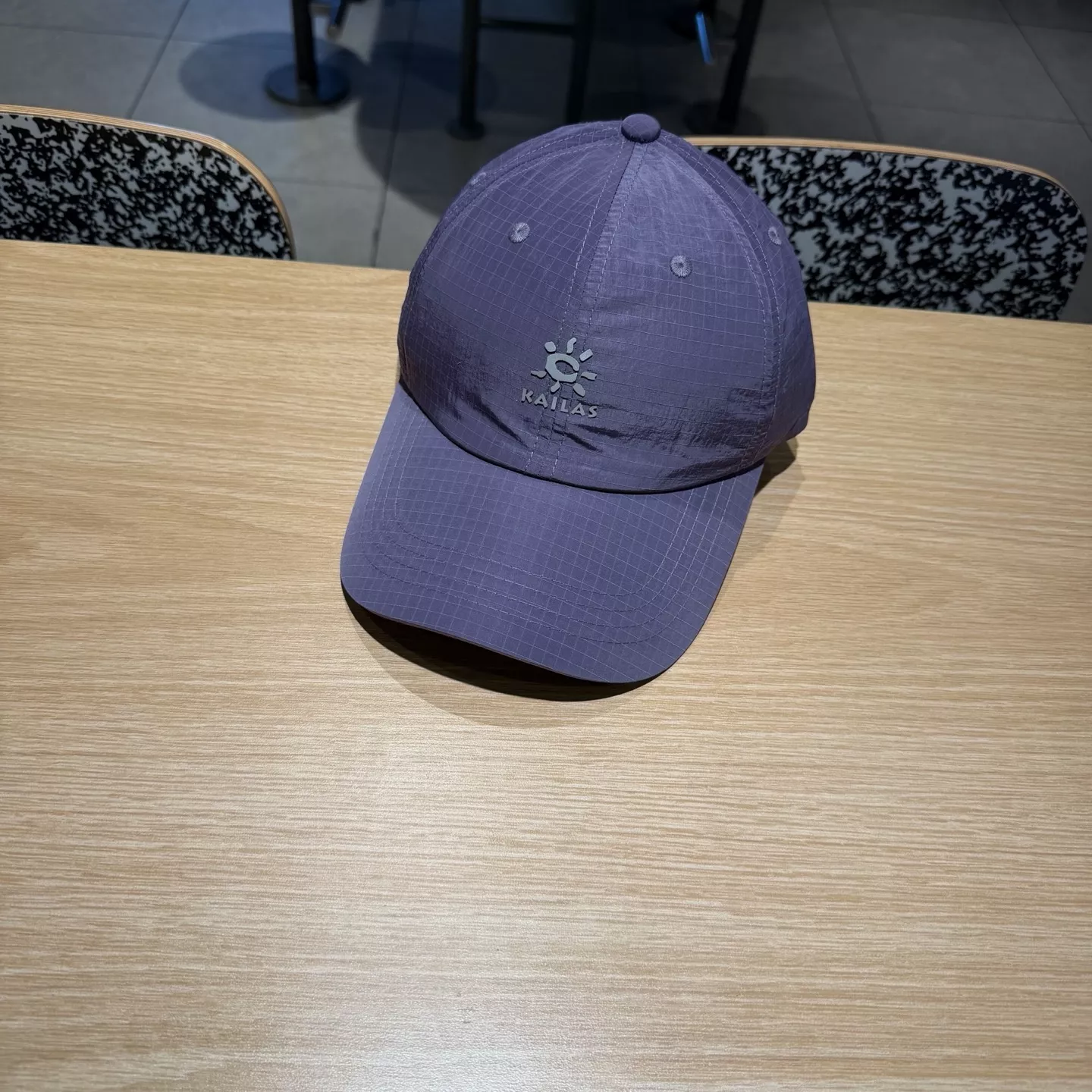 카일라스 메쉬 속건 야광 로고 캡 상세 이미지 2