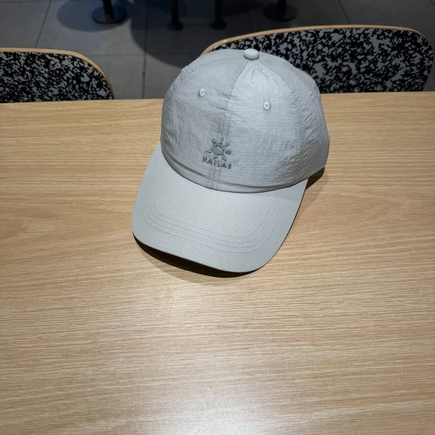 카일라스 메쉬 속건 야광 로고 캡 상세 이미지 3