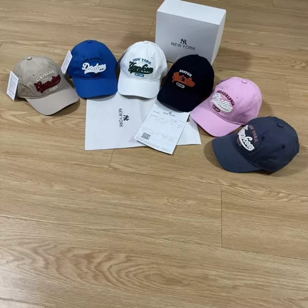 엠엘비 자수 로고 포인트 볼캡