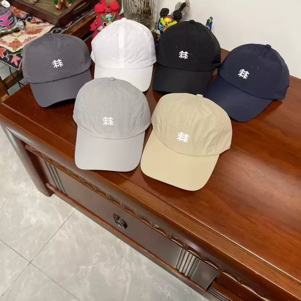 코오롱 입체 로고 장식 볼캡