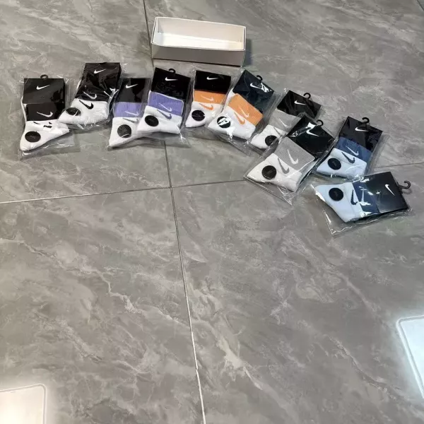 나이키 커플 배색 코튼 롱삭스