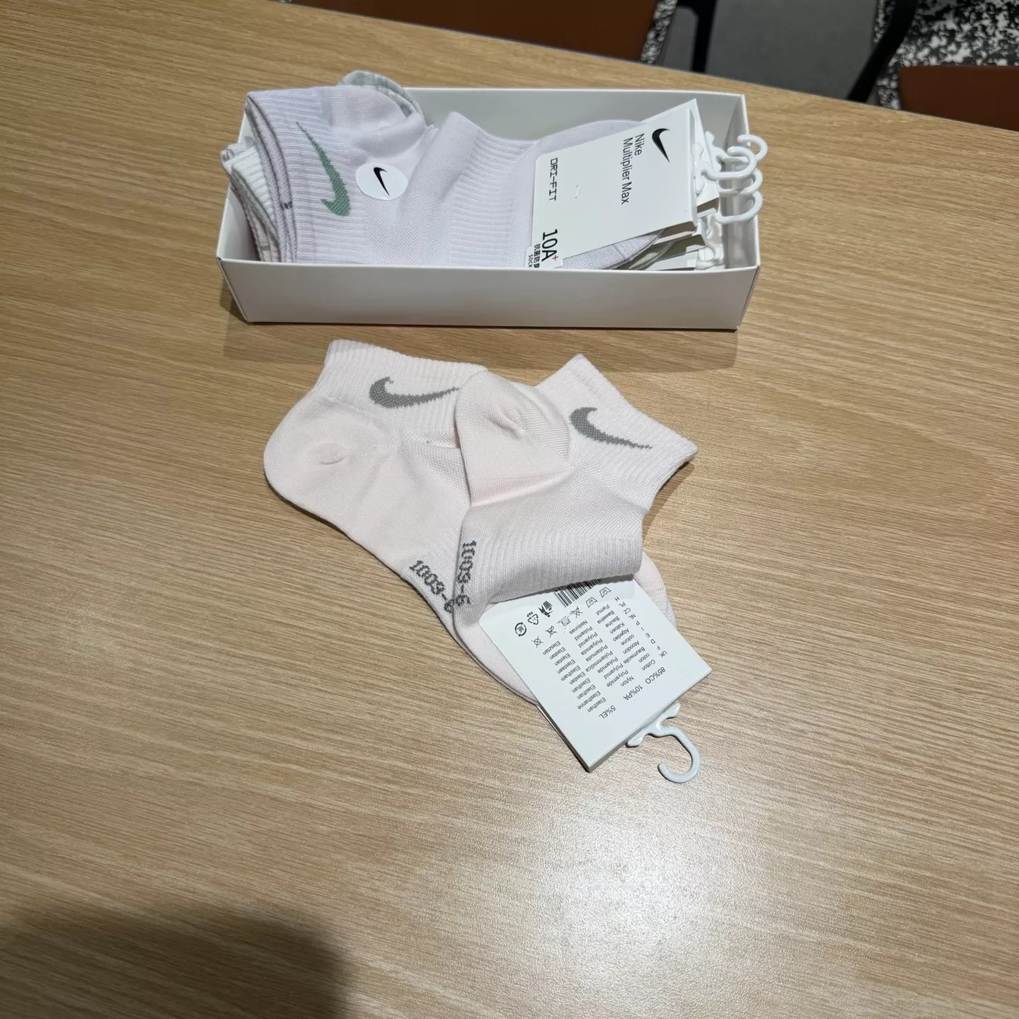 나이키 로고 자수 코튼 숏삭스 상세 이미지 3