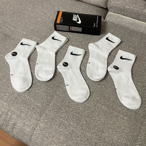 나이키 로고 포인트 커플 롱삭스