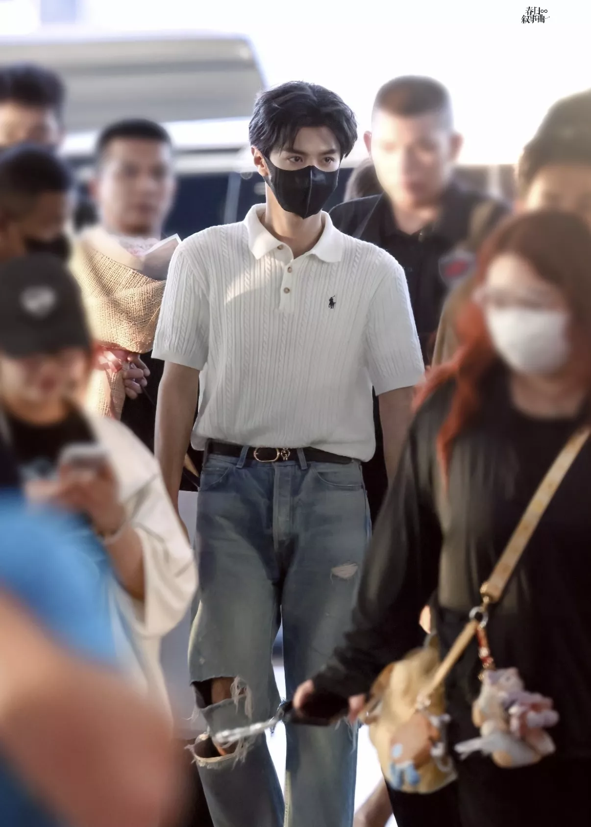 랄프로렌 자수 로고 니트 카라 상의 상세 이미지 35