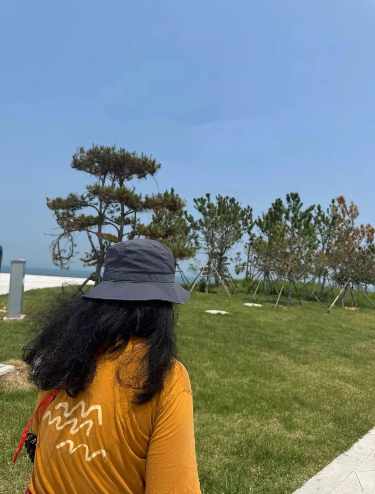 몽벨 워시드 코튼 프린트 반팔 티셔츠 상세 이미지 8