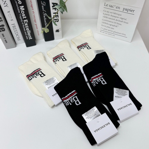 발렌시아가 순면 남녀공용 중목 양말