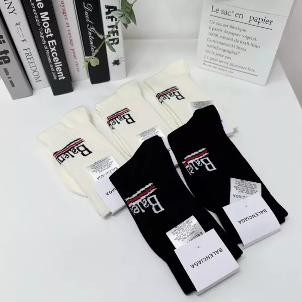 발렌시아가 순면 남녀공용 중목 양말