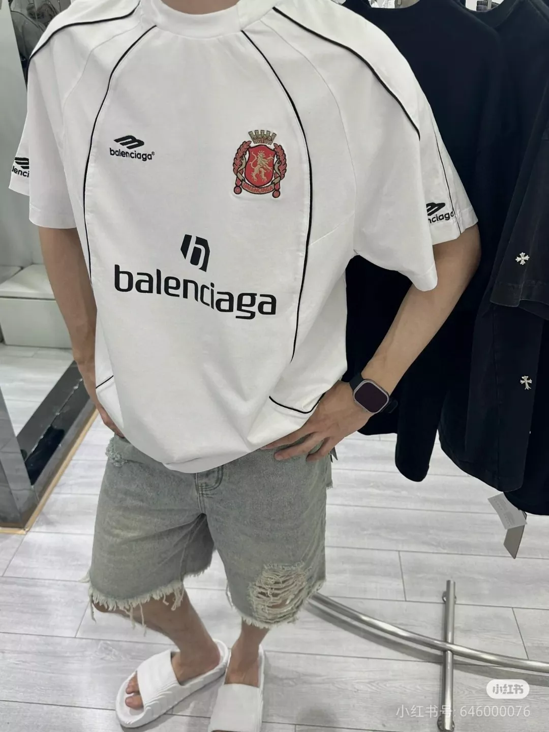 발렌시아가 축구 유니폼 스타일 로고 자수 프린트 티셔츠 상세 이미지 16