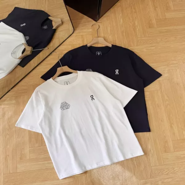 온러닝 삼자 콜라보 코튼 반소매 티셔츠