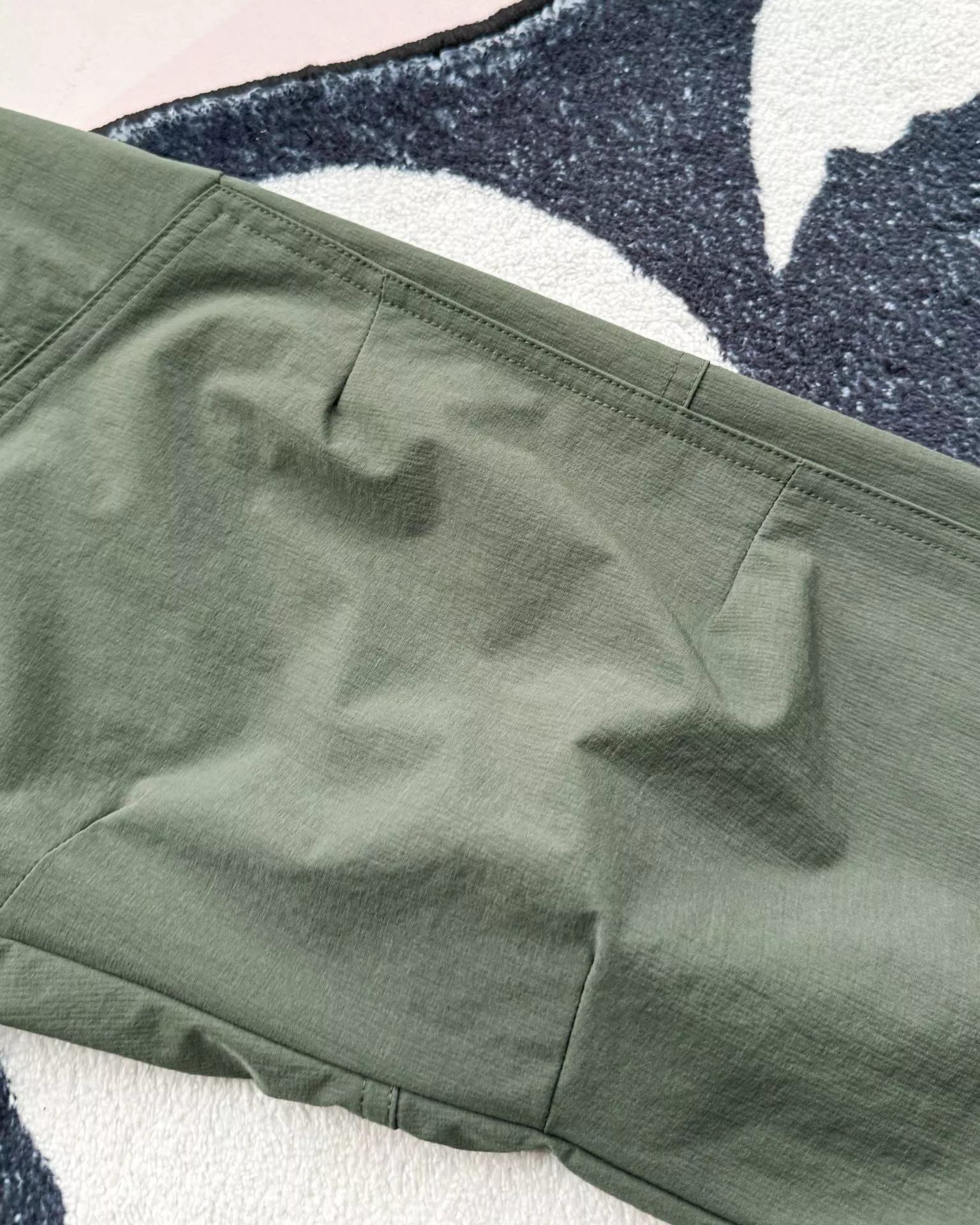 아크테릭스 아웃도어 자수 로고 기능성 팬츠 상세 이미지 21