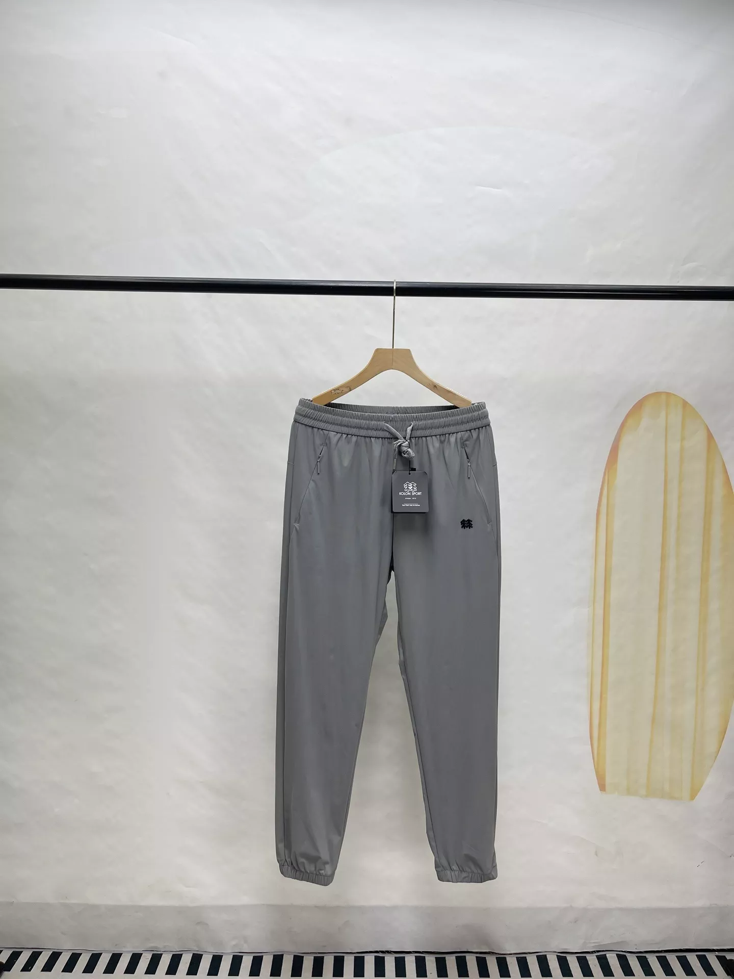 코오롱스포츠 아이스 실크 조거 팬츠 상세 이미지 2