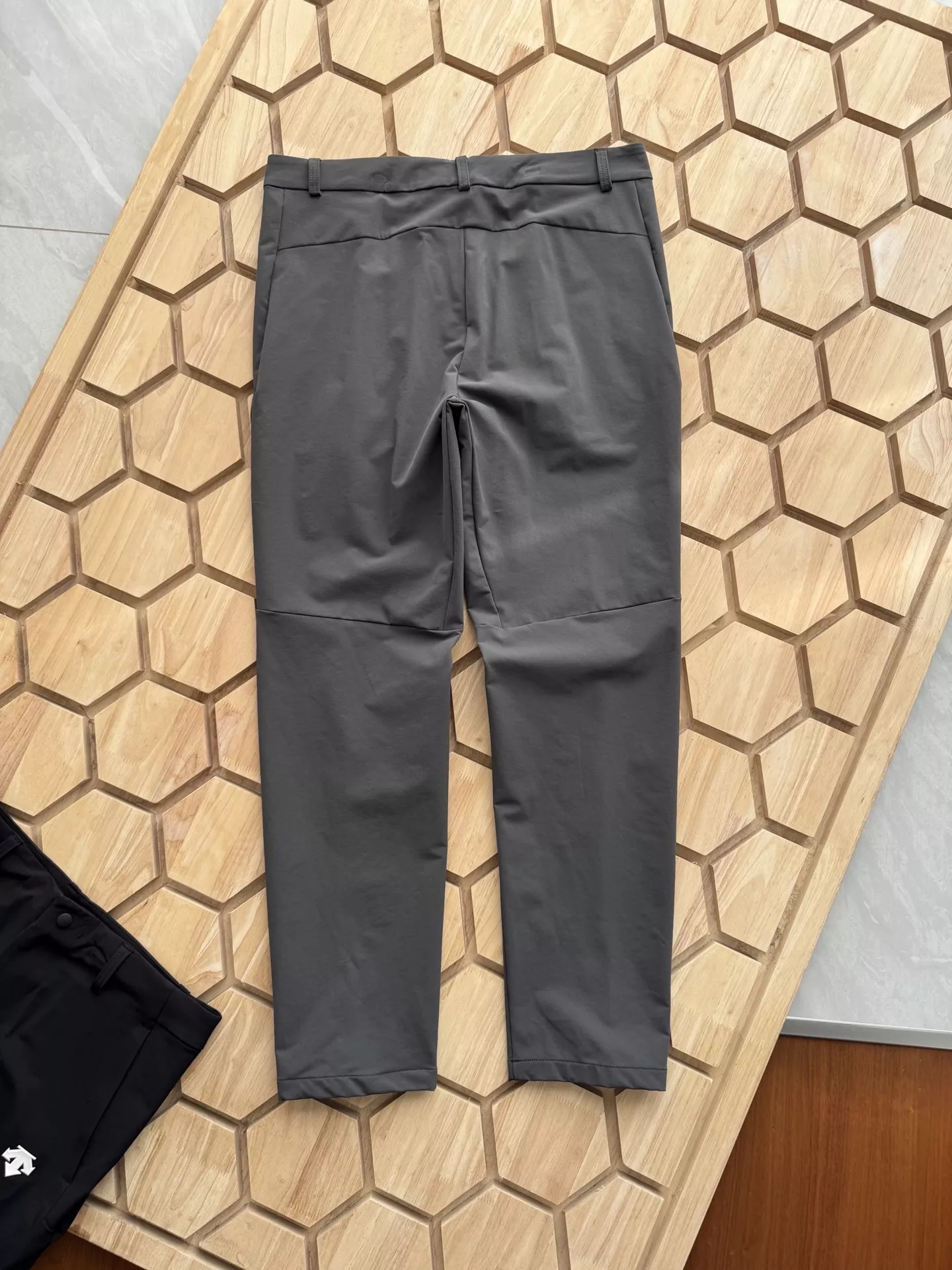 데상트 아웃도어 레저 팬츠 상세 이미지 5