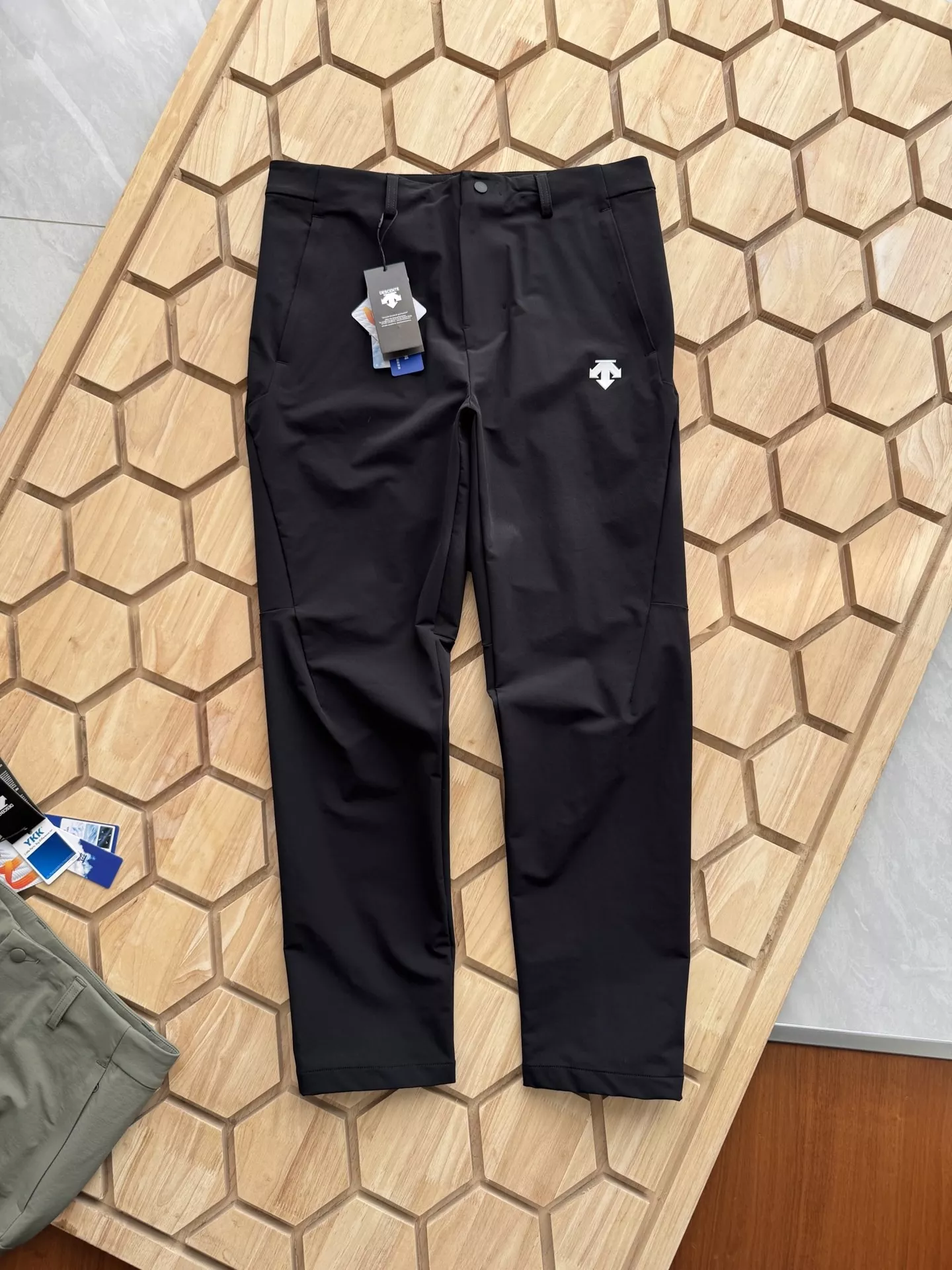데상트 아웃도어 레저 팬츠 상세 이미지 4
