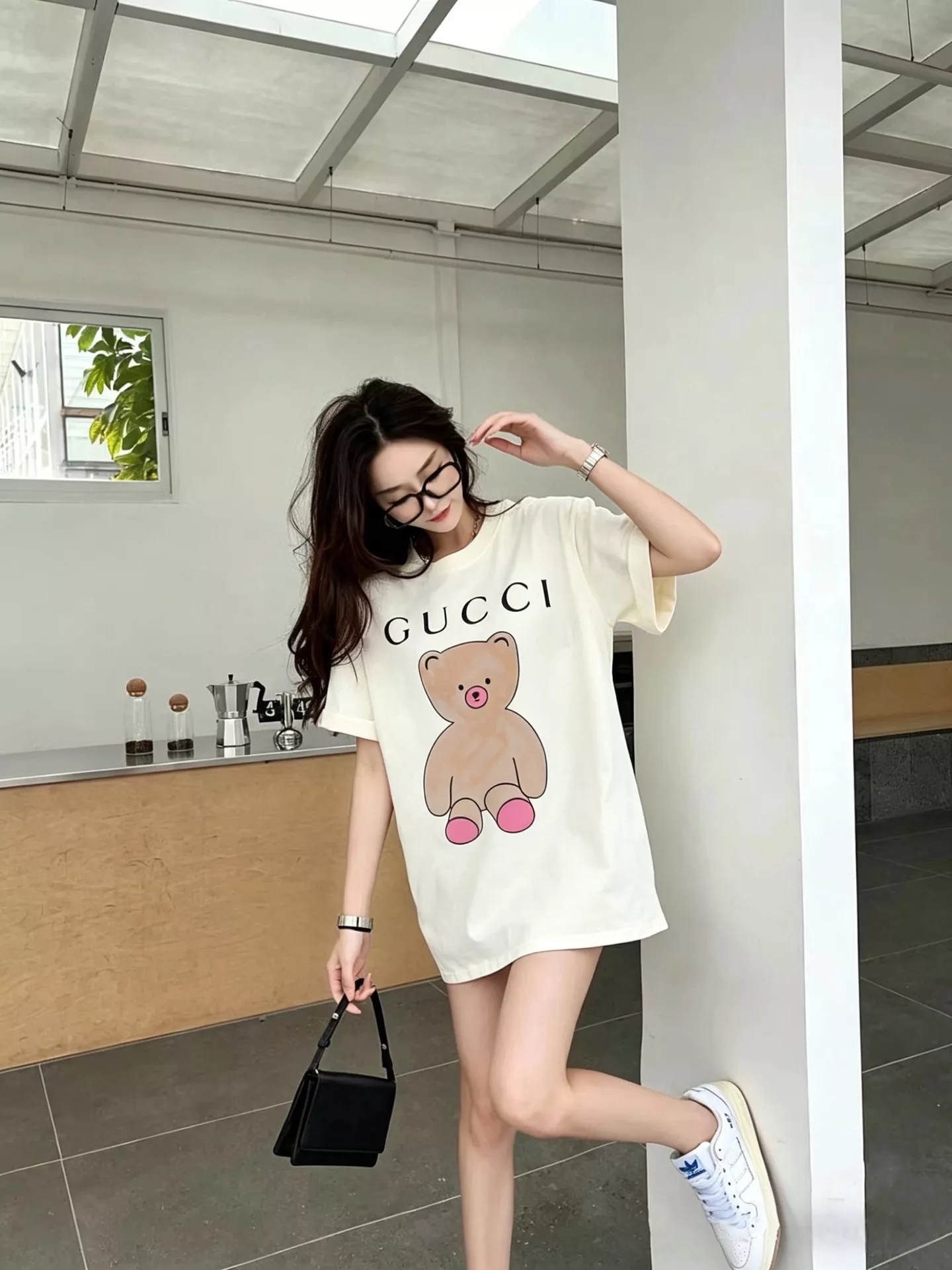 구찌 테디 프린트 라운드넥 반팔 티셔츠 상세 이미지 19
