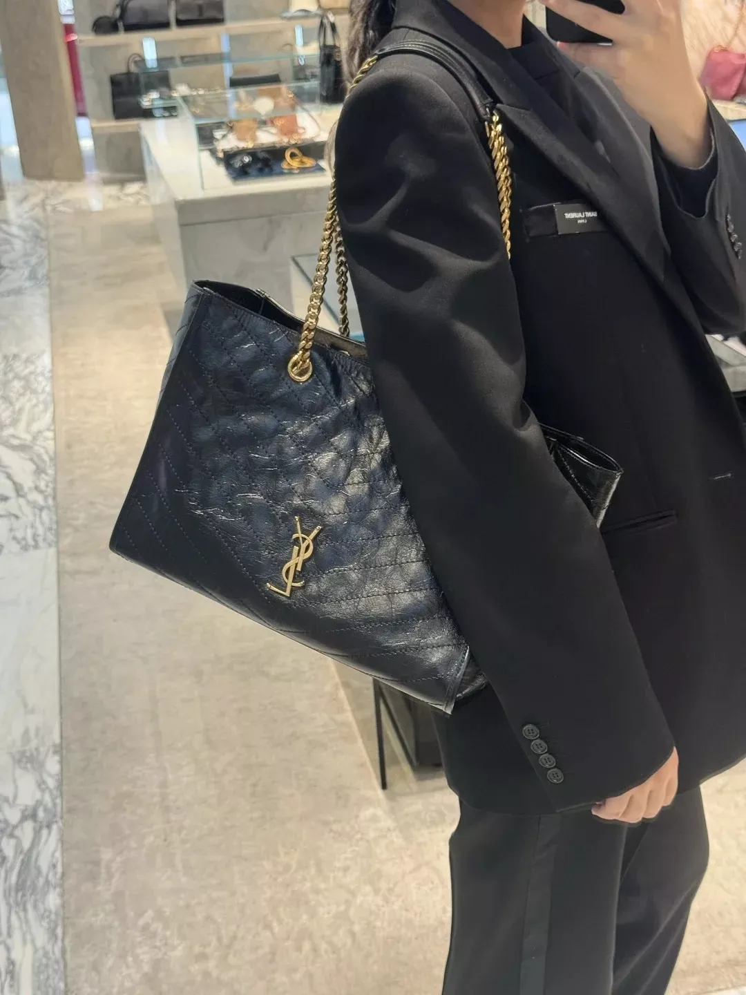 입생로랑 빈티지 무드 레더 체인백 상세 이미지 23