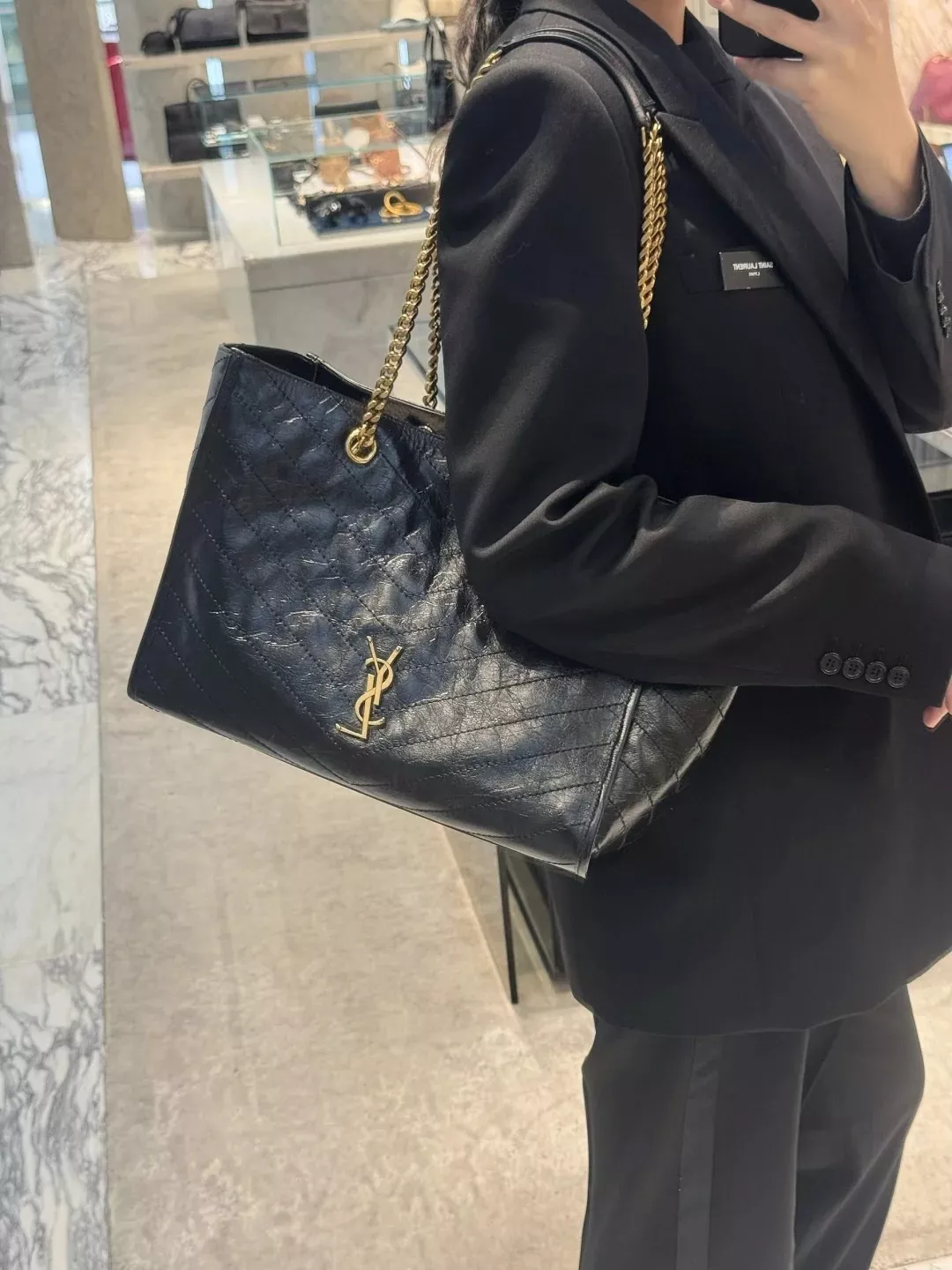 입생로랑 빈티지 무드 레더 체인백 상세 이미지 24