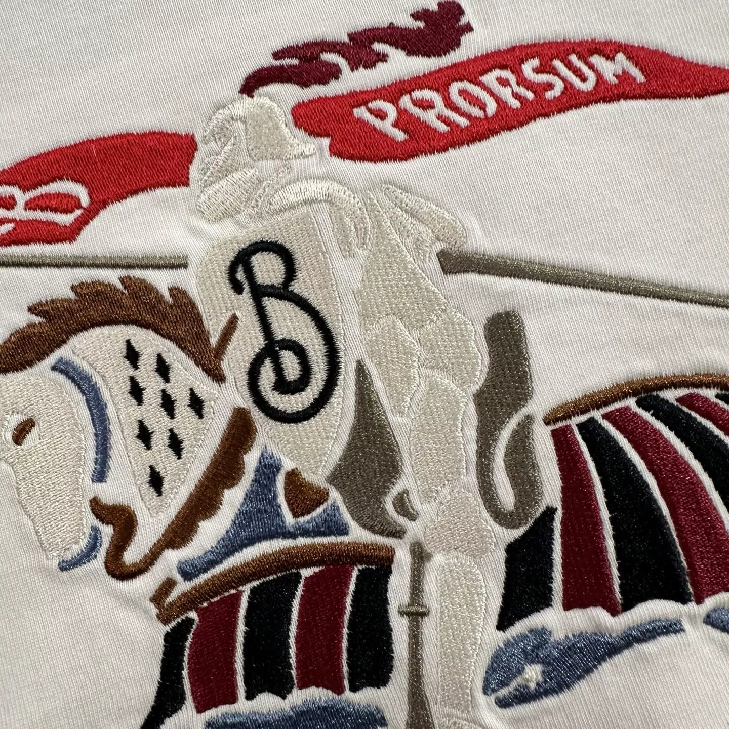 버버리 전면 로고 자수 반소매 티셔츠 상세 이미지 6