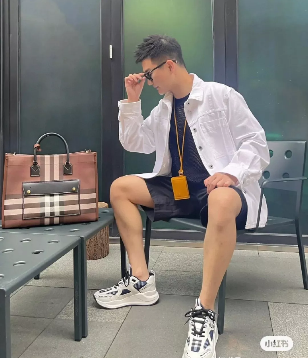 버버리 체크 패턴 토트백 상세 이미지 25