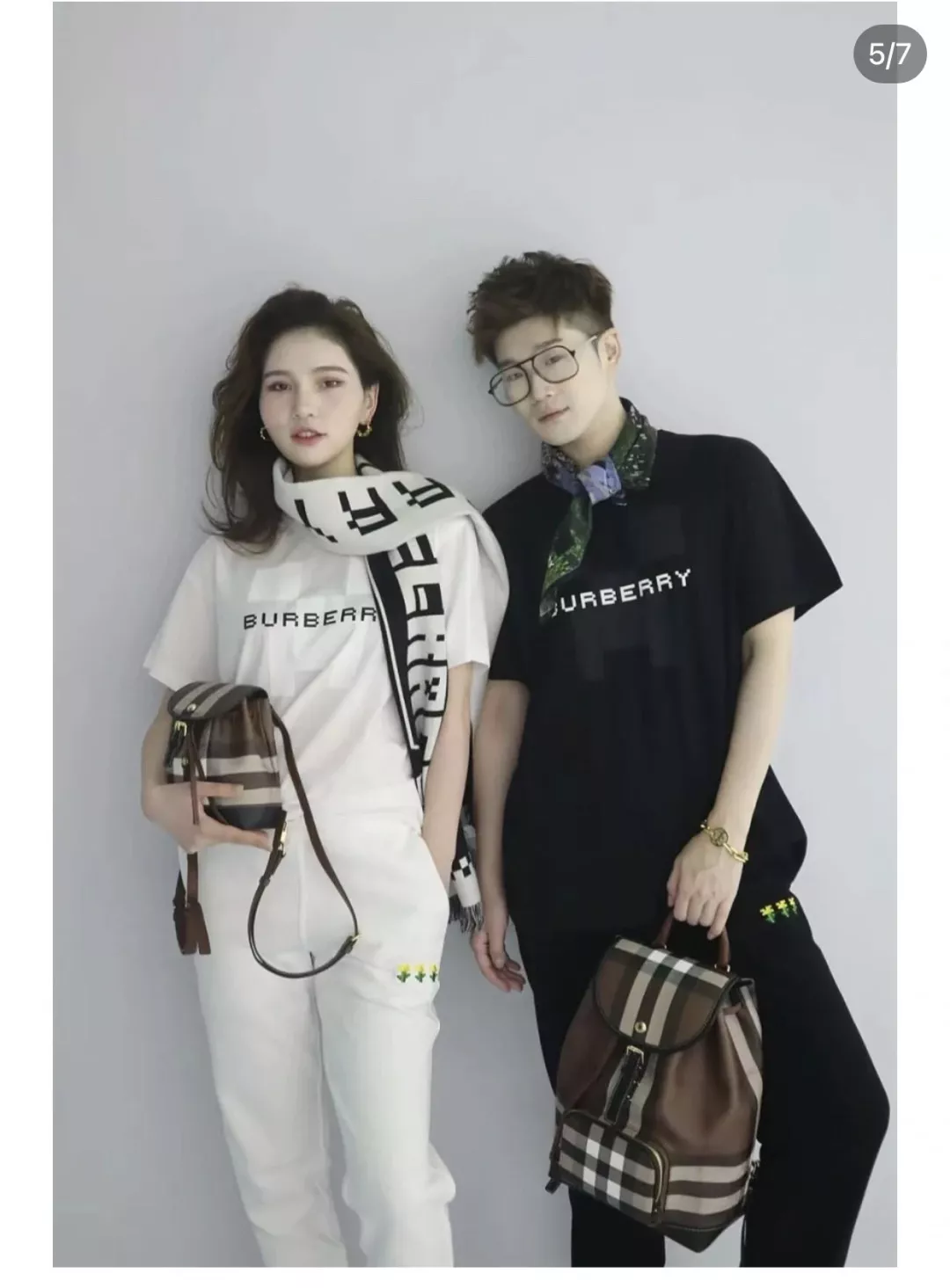 버버리 체크 미니 백팩 상세 이미지 16