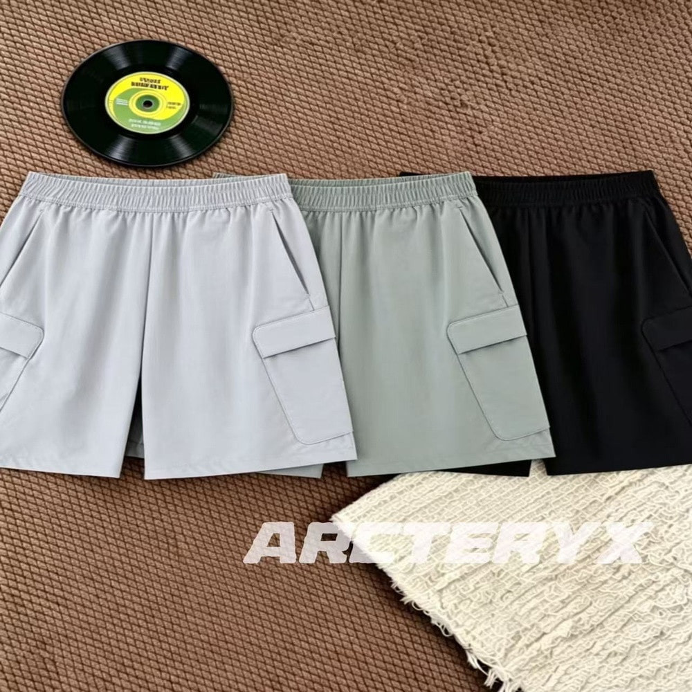 아크테릭스 포켓 자수 캐주얼 반바지