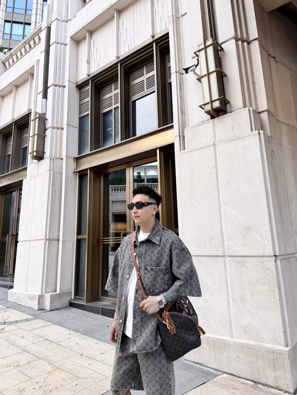 루이비통 타일러 콜라보 모노그램 자카드 데님 재킷 상세 이미지 12