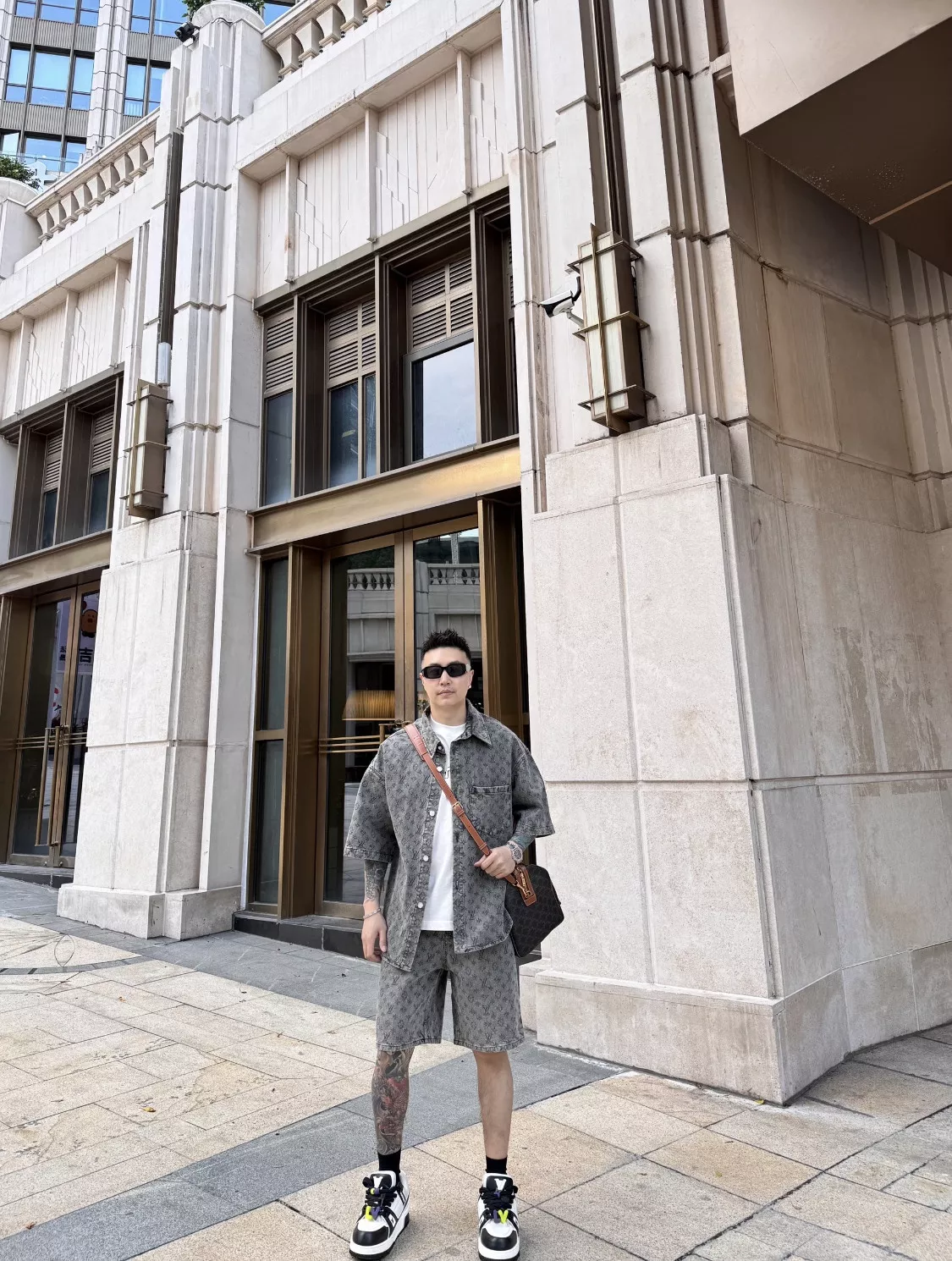 루이비통 타일러 콜라보 모노그램 자카드 데님 재킷 상세 이미지 11