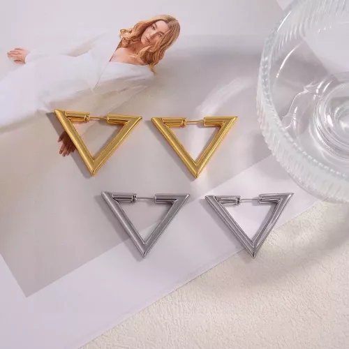 발렌티노 삼각 이어링