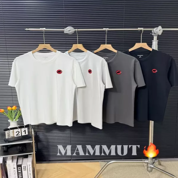 마무트 스몰 로고 속건 반팔 티셔츠
