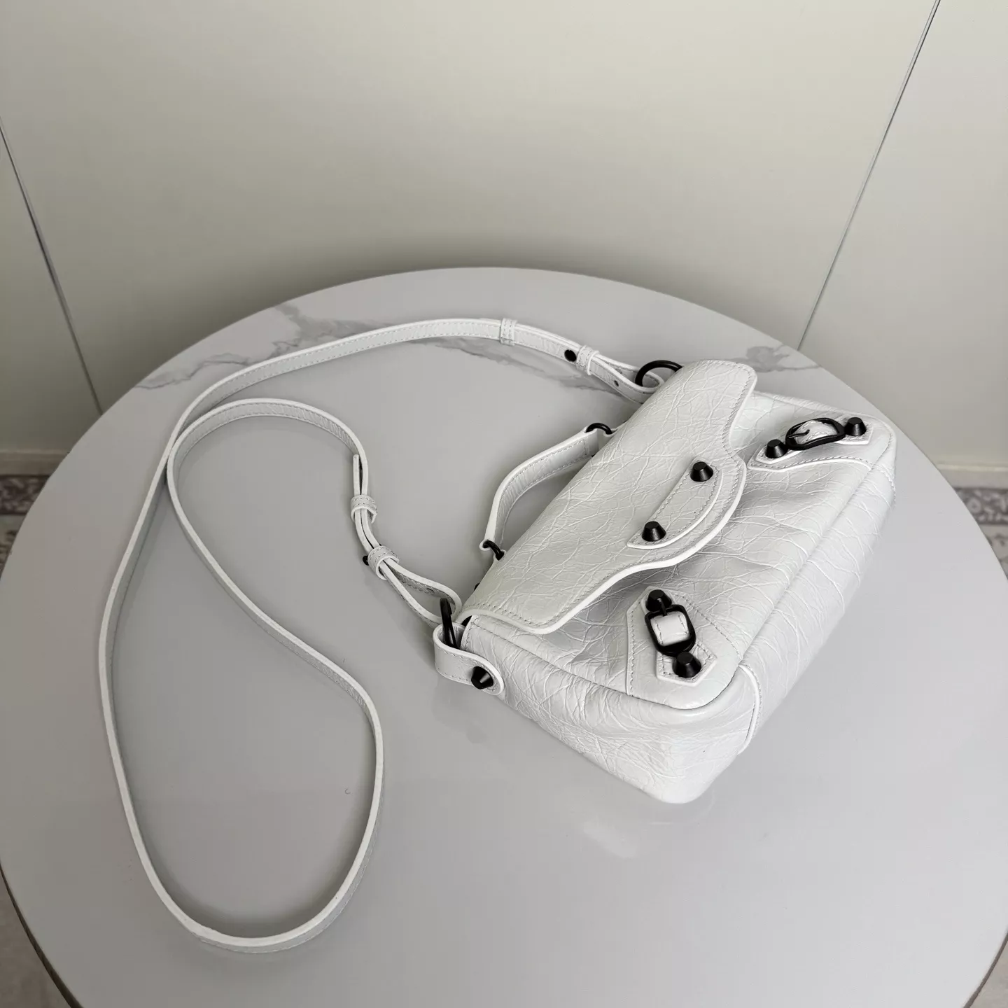 발렌시아가 시티 플랩백 상세 이미지 9