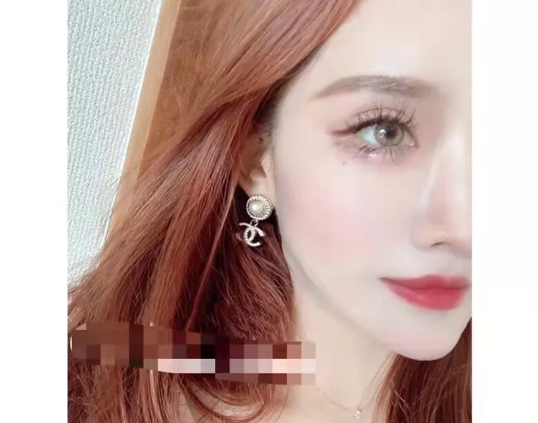 샤넬 진주 장식 원형 드롭 이어링 상세 이미지 4